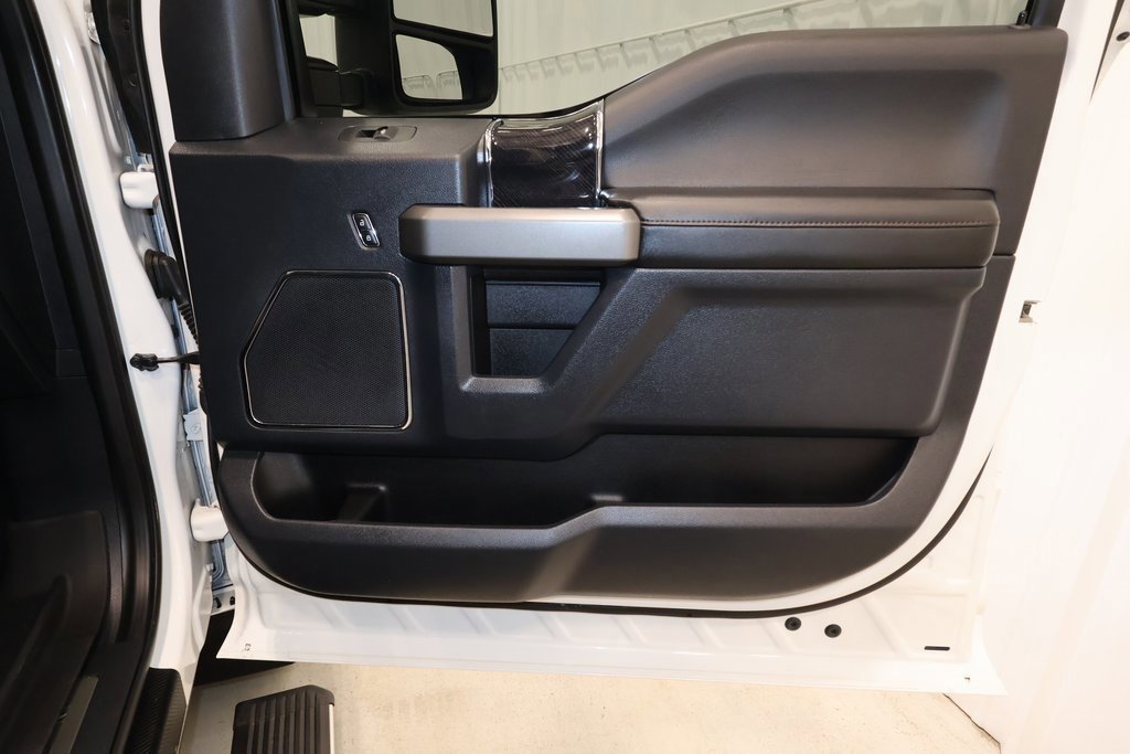 Certified 2022 Ford F250 Platinum w/ FX4 Off-Road Package image 24