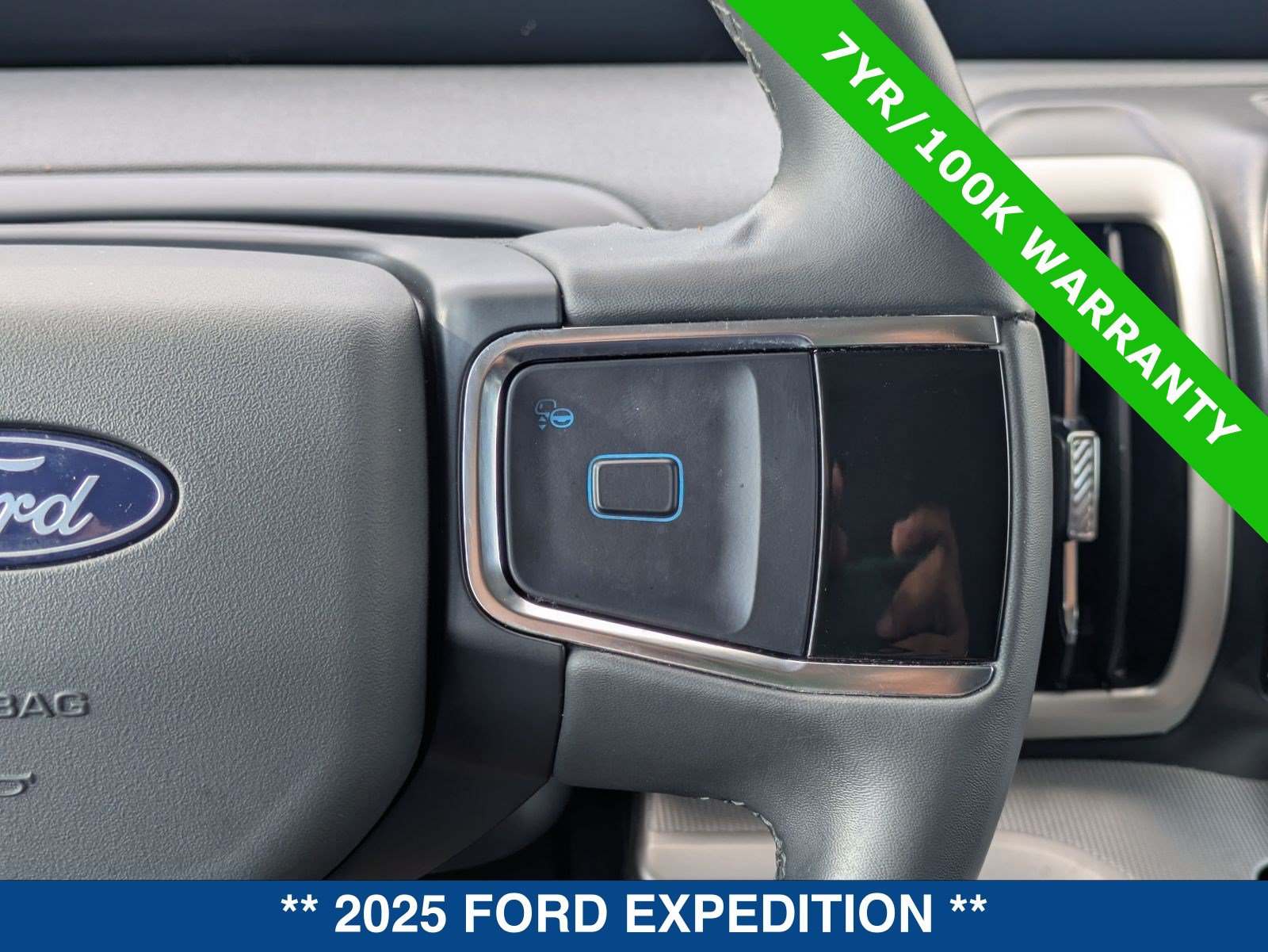 Certified 2025 Ford Expedition Active RWD image 30
