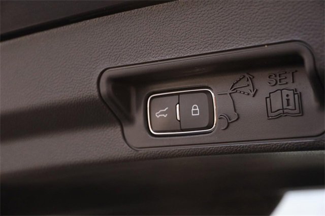 Certified 2023 Ford Explorer XLT w/ Equipment Group 202A image 8