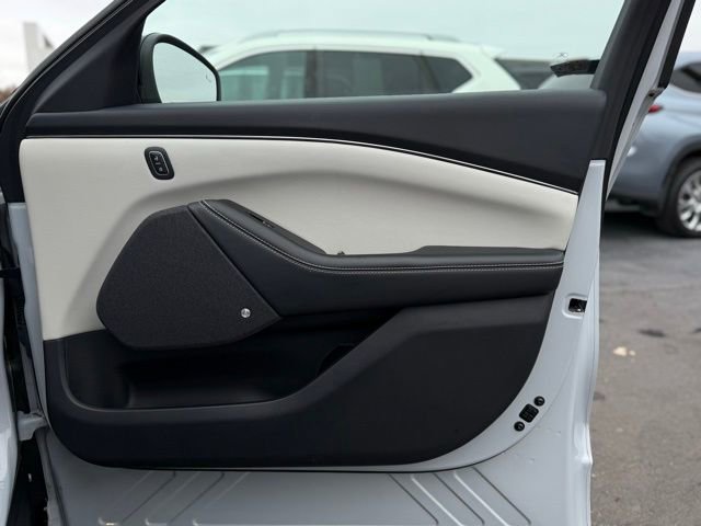 Certified 2023 Ford Mustang Mach-E Premium image 17