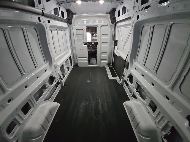 Certified 2025 Ford Transit 250 148 High Roof AWD image 23