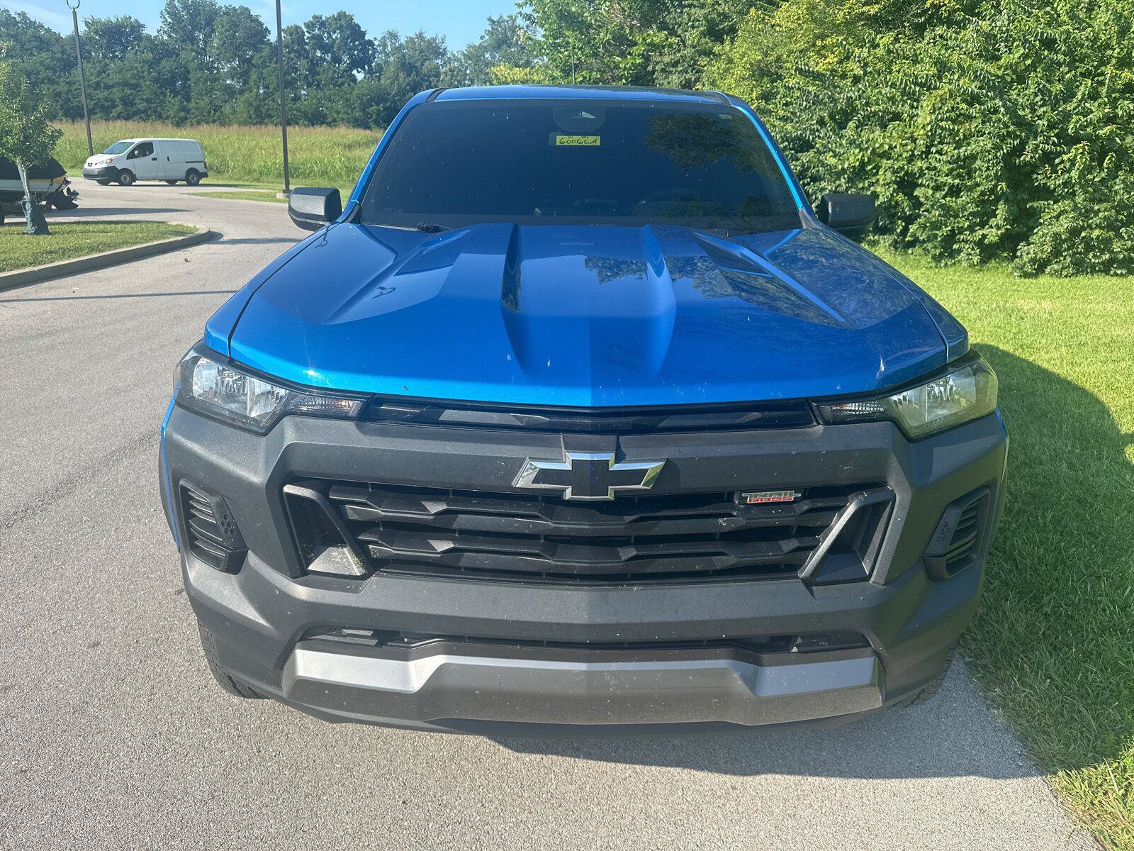 Used 2023 Chevrolet Colorado Trail Boss w/ Advanced Trailering Package AWD/4WD image 2