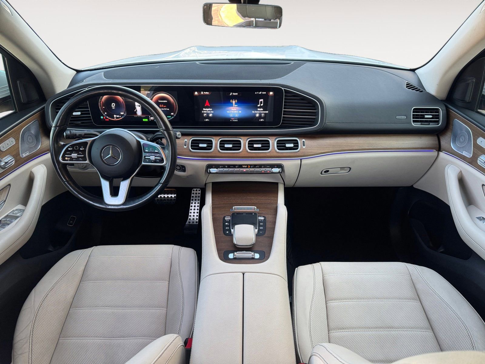 Used 2021 Mercedes-Benz GLS 580 4MATIC image 11