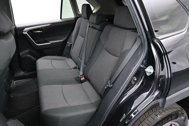 Used 2023 Toyota RAV4 XLE AWD/4WD image 27