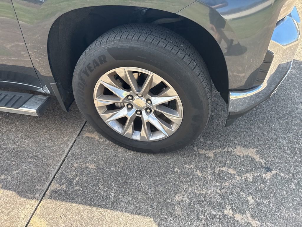 Used 2020 Chevrolet Silverado 1500 LTZ w/ LTZ Premium Package image 15