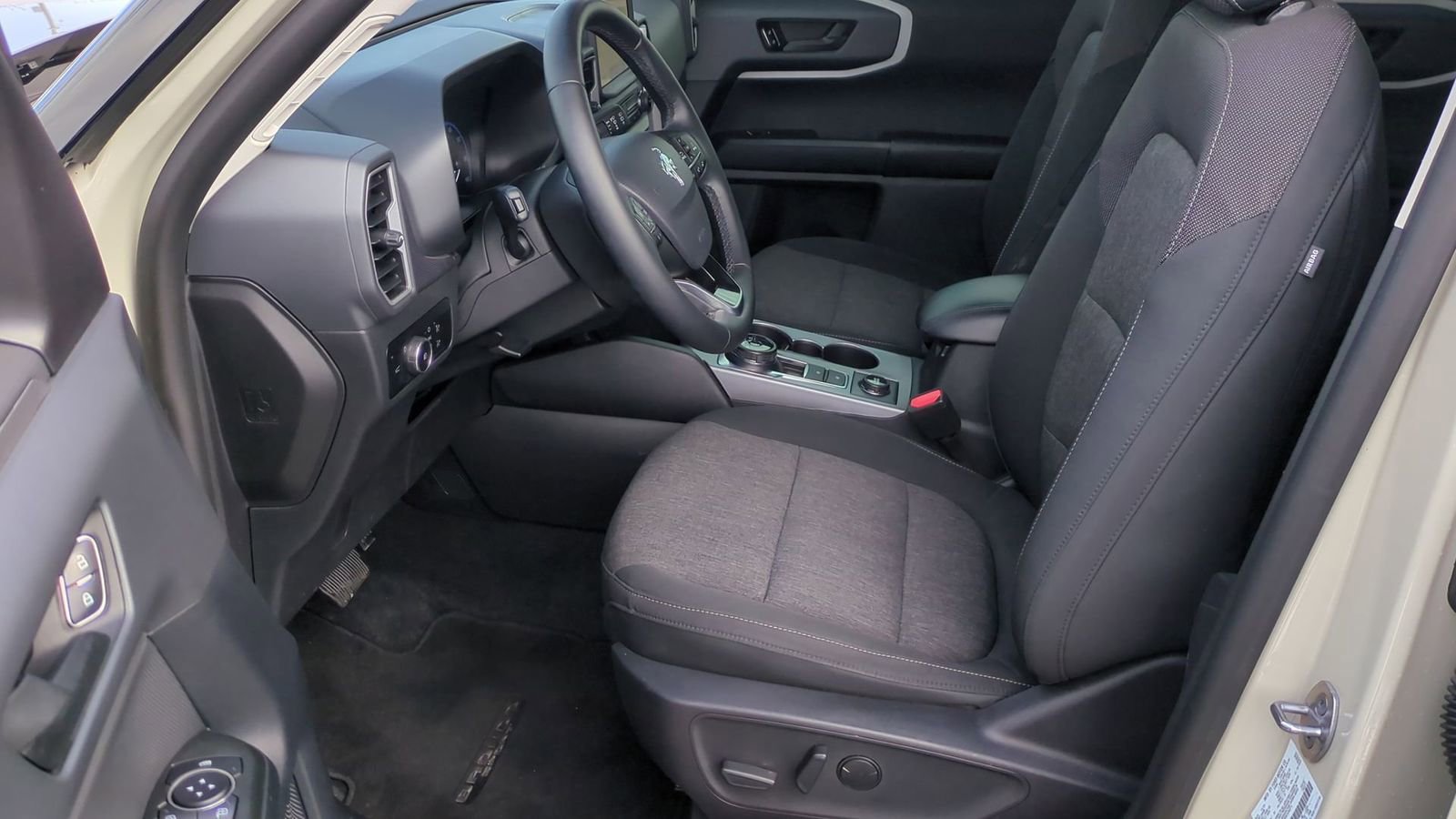 Certified 2024 Ford Bronco Sport Big Bend w/ Convenience Package image 18