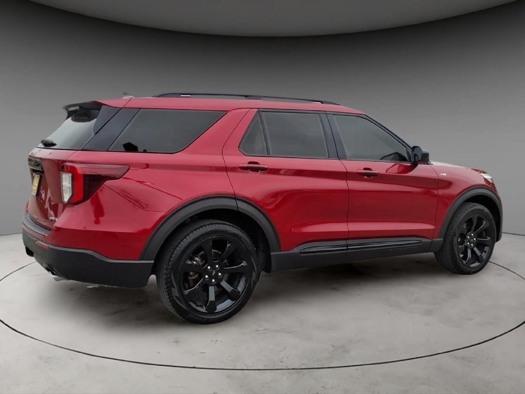 Certified 2023 Ford Explorer ST-Line w/ Class IV Trailer Tow Package AWD/4WD image 7