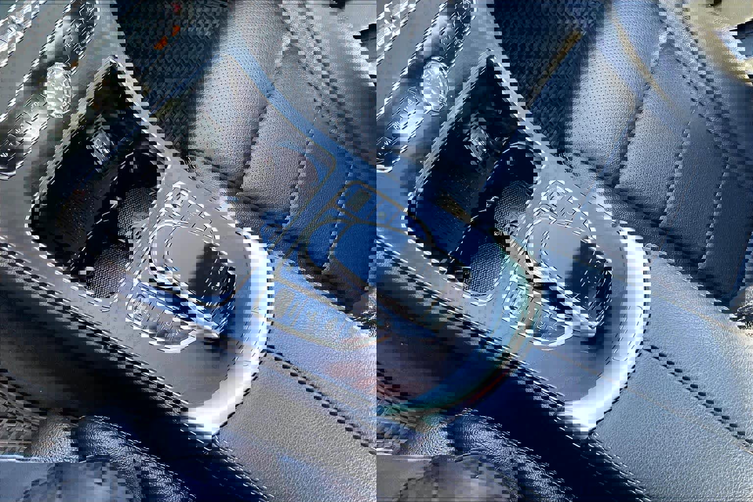 Used 2020 Mercedes-Benz C 300 4MATIC Sedan image 14