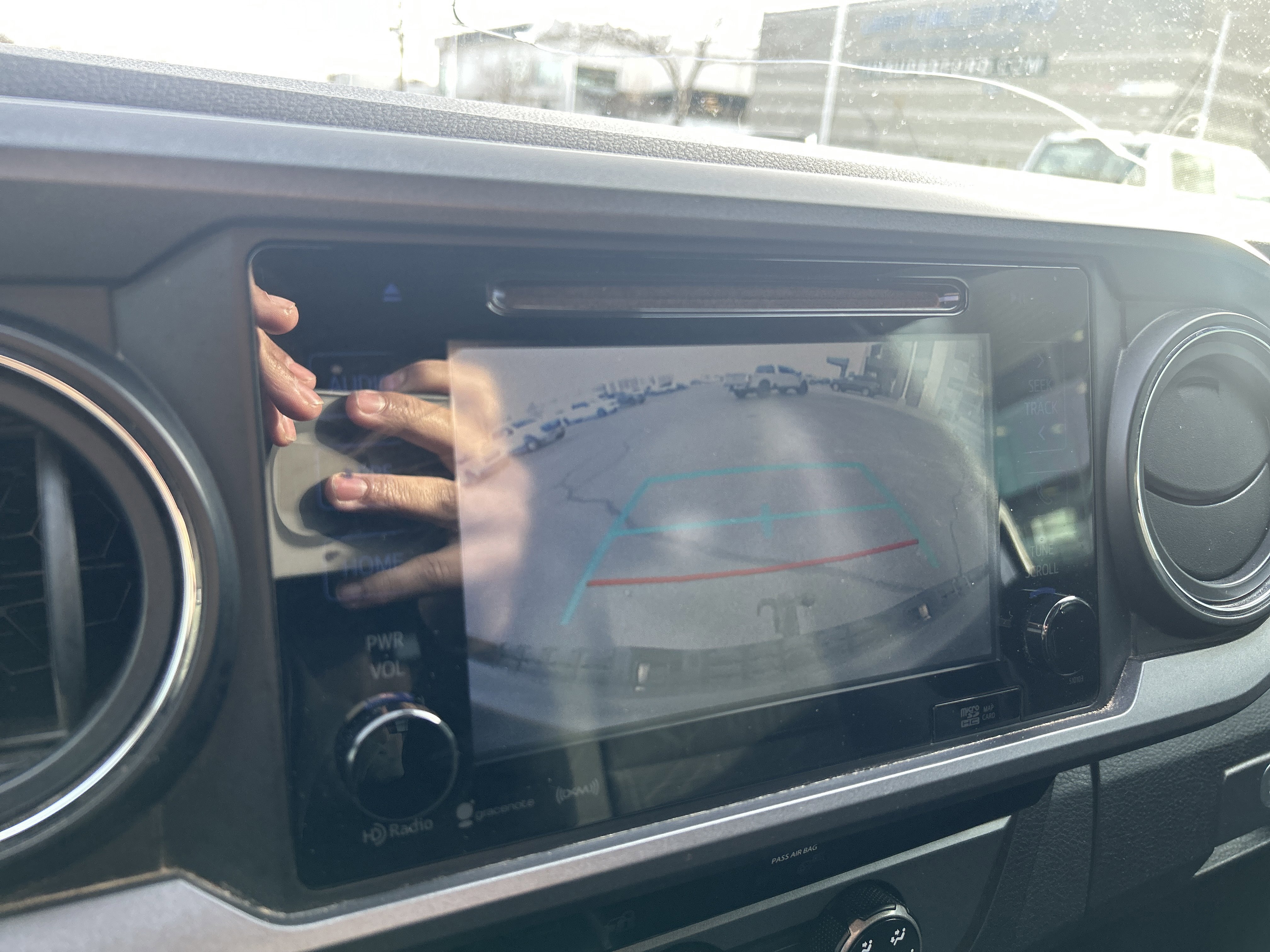 Used 2018 Toyota Tacoma TRD Off-Road image 31