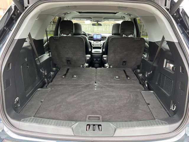 Certified 2023 Ford Explorer XLT w/ Equipment Group 202A AWD/4WD image 29