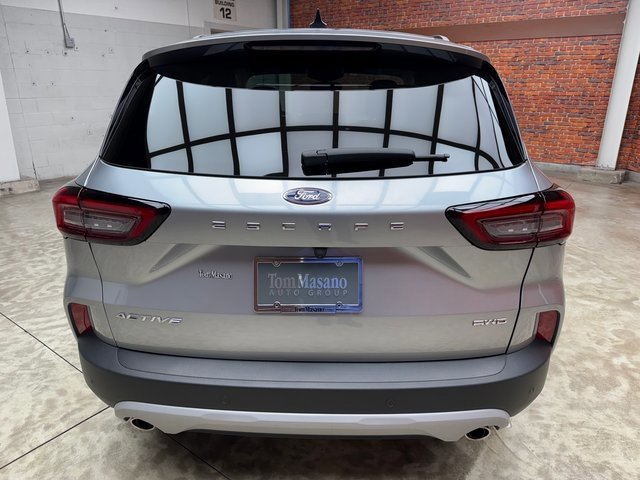 Certified 2023 Ford Escape Active w/ Tech Pack #1 image 4