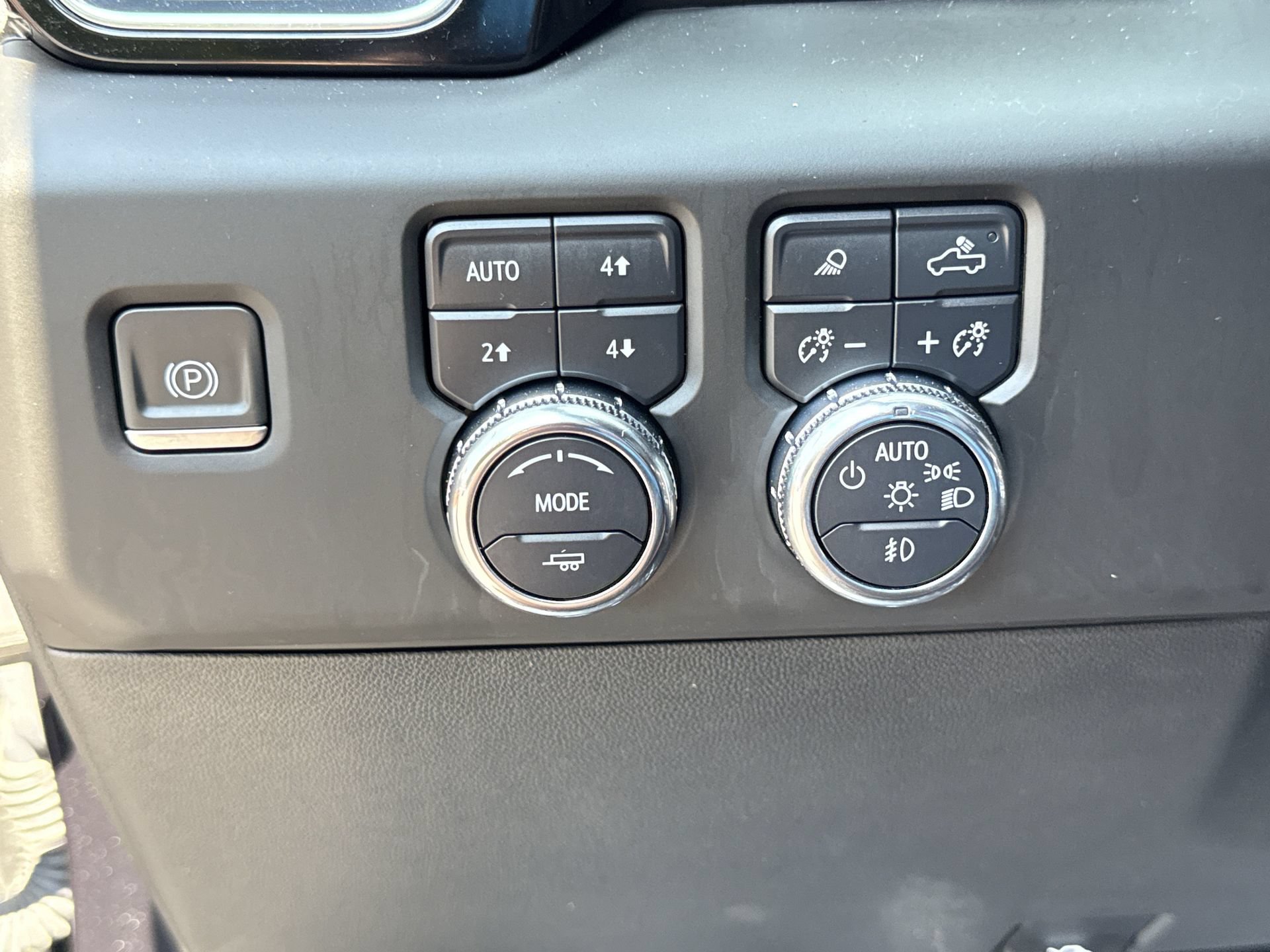 Used 2023 GMC Sierra 1500 Denali Ultimate AWD/4WD image 14