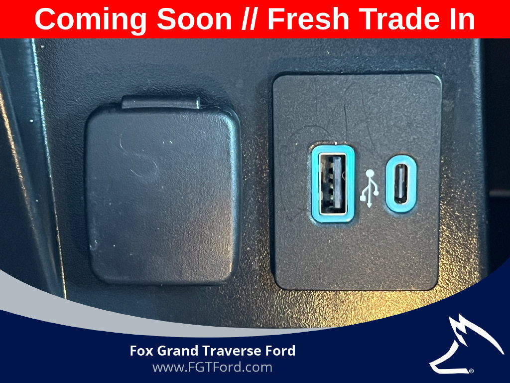 Certified 2023 Ford Explorer Limited w/ Equipment Group 301A AWD/4WD image 32