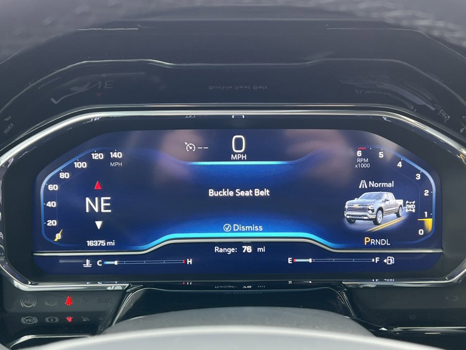 Used 2024 Chevrolet Silverado 1500 LT image 24