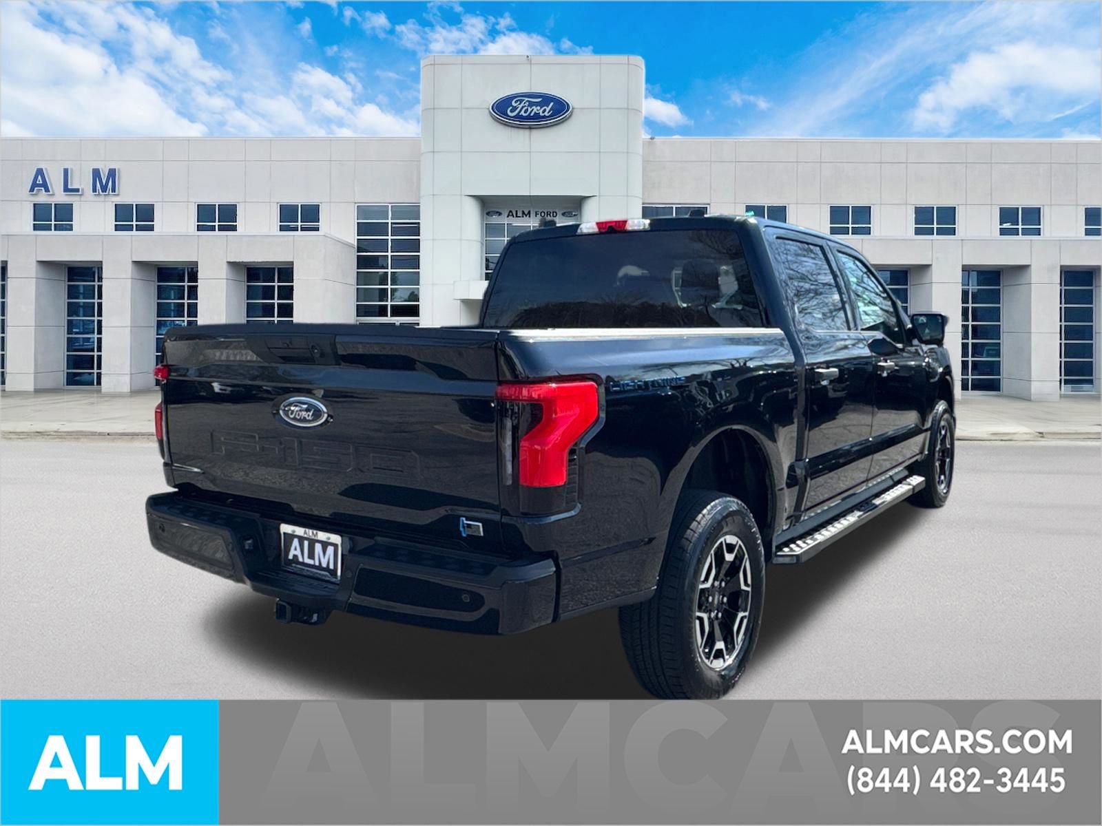 Certified 2023 Ford F150 Lightning XLT image 5