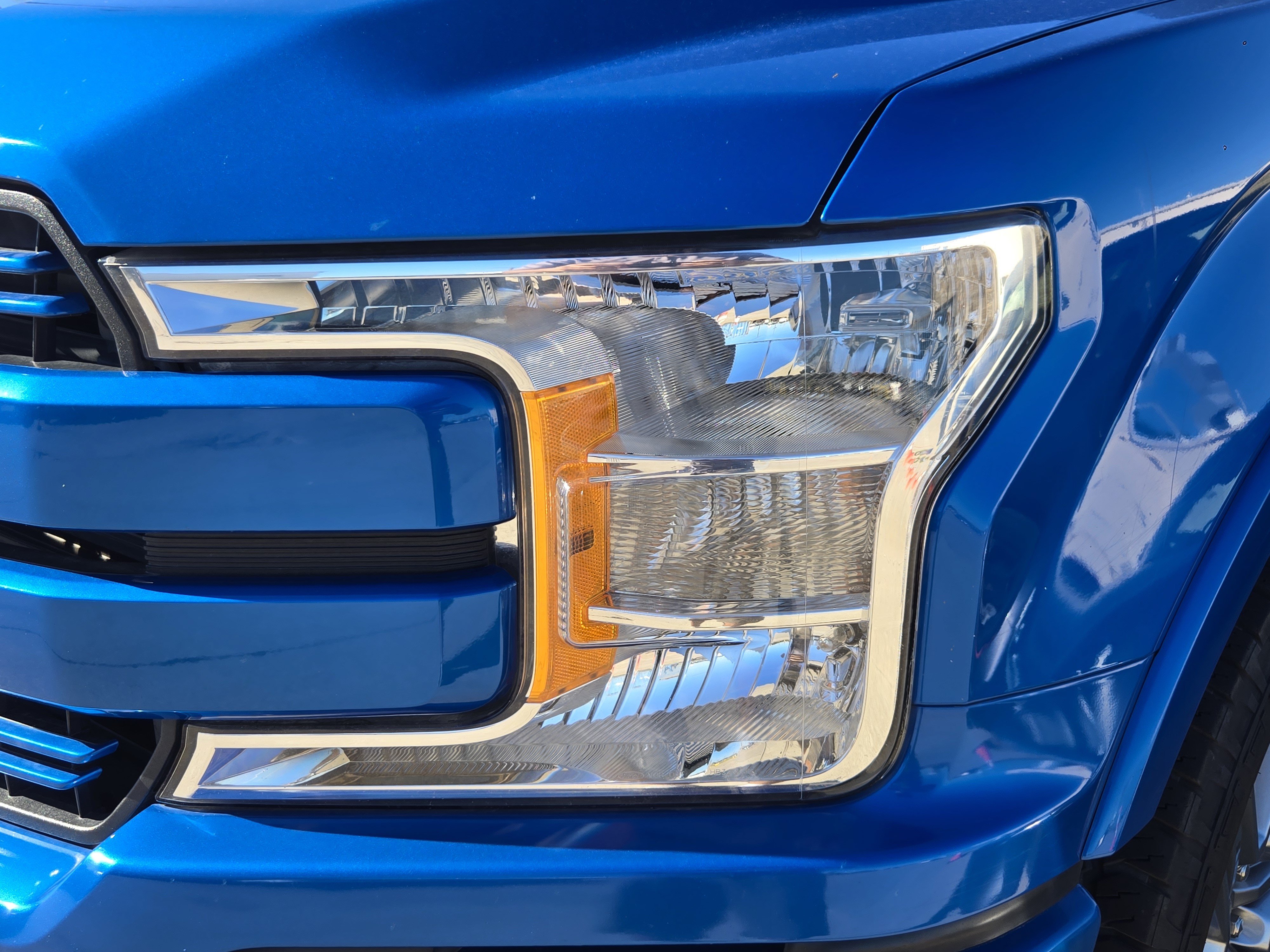 Certified 2019 Ford F150 Lariat AWD/4WD image 5