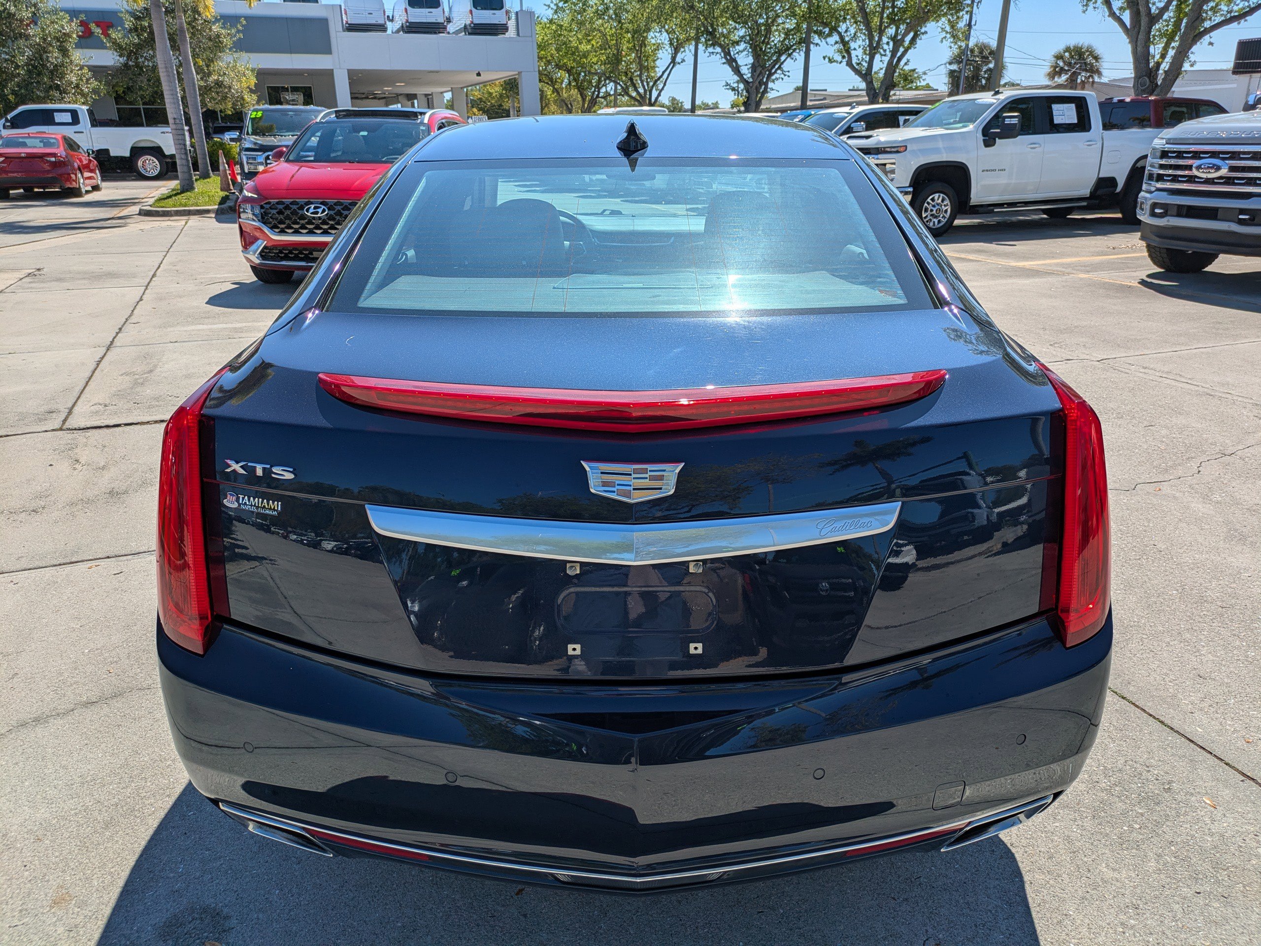 Used 2017 Cadillac XTS Luxury w/ Driver Awareness Package FWD image 5