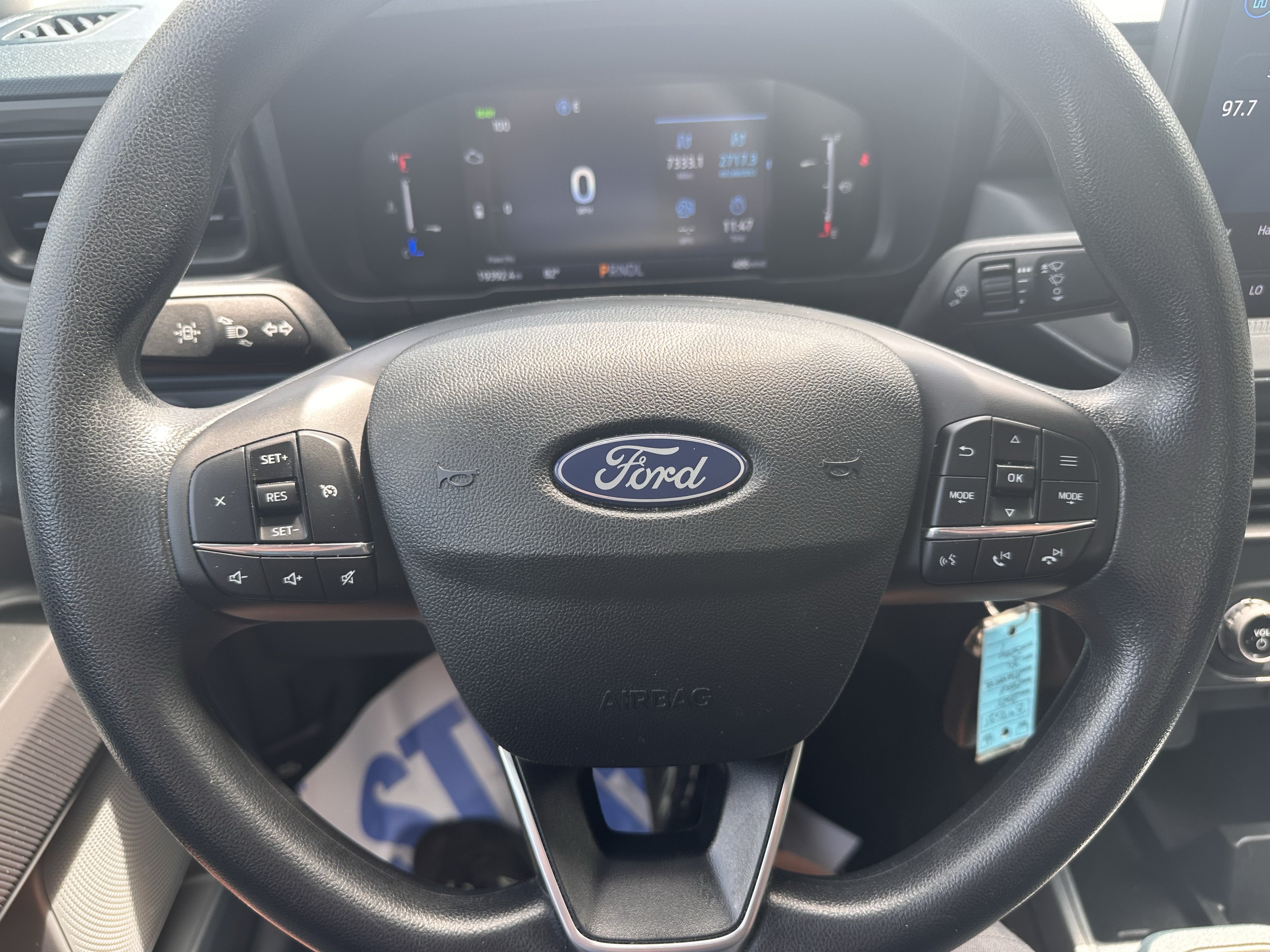 Certified 2025 Ford Maverick XL FWD image 20