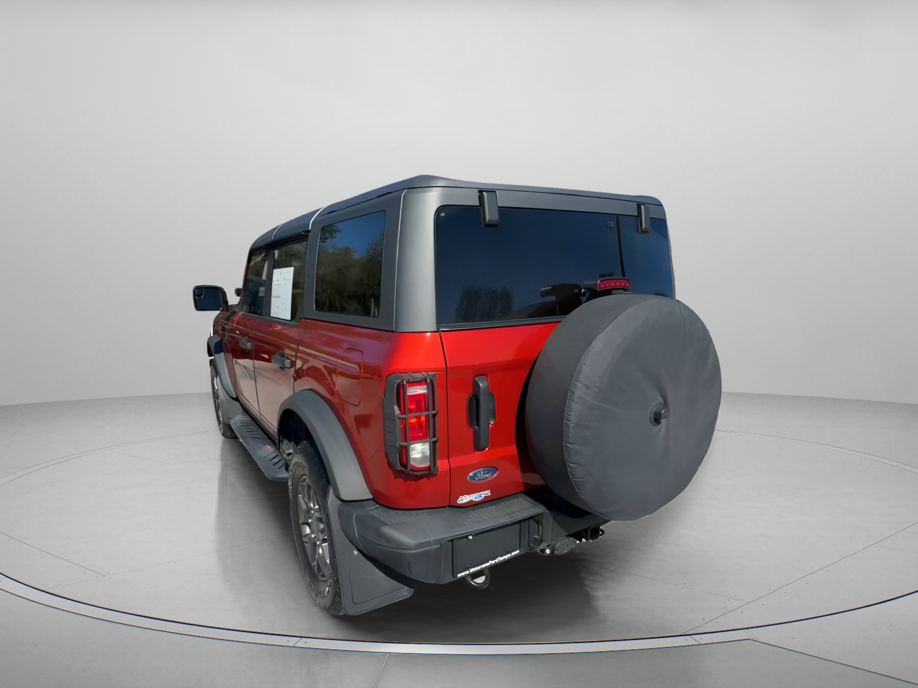 Certified 2024 Ford Bronco Black Diamond image 15