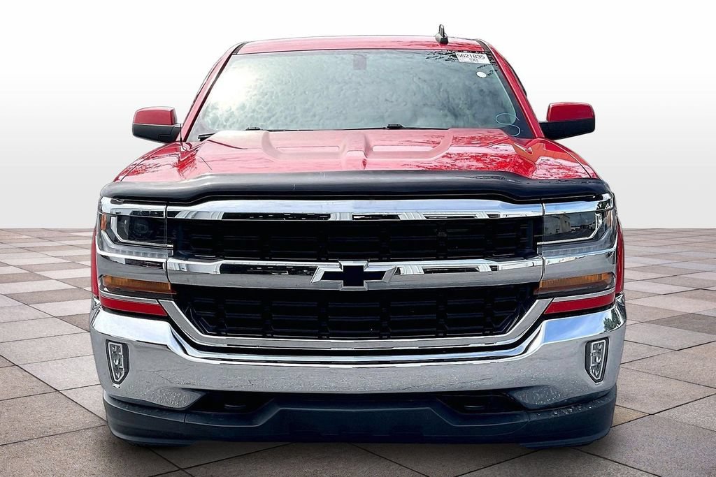 Used 2018 Chevrolet Silverado 1500 LT w/ All Star Edition AWD/4WD image 3