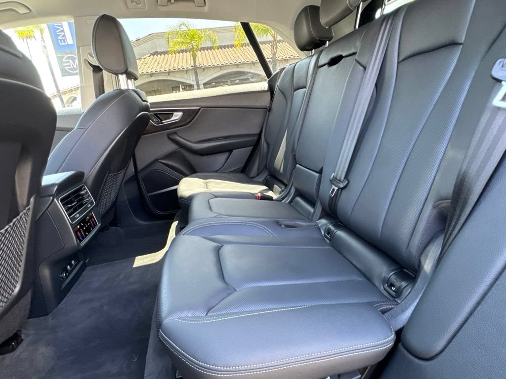 Used 2019 Audi Q8 Premium Plus AWD/4WD image 37