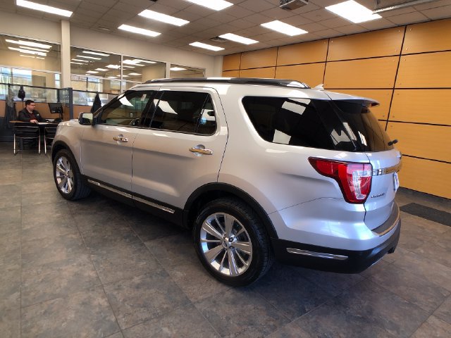 Certified 2019 Ford Explorer Limited w/ Class III Trailer Tow Package FWD image 5
