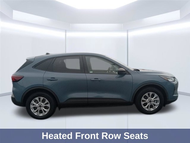 Certified 2025 Ford Escape Active w/ Cold Weather Package FWD image 12