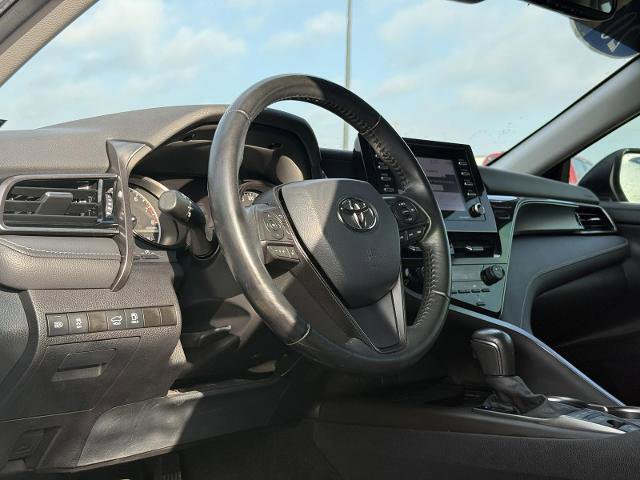 Used 2022 Toyota Camry SE w/ Convenience Package image 10