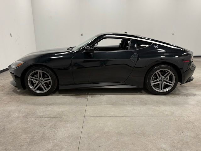 Used 2024 Nissan Z Sport w/ Floor Mat Package RWD image 8