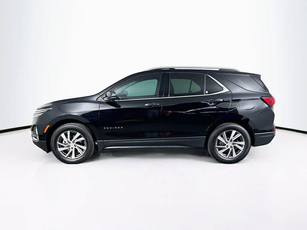 Used 2024 Chevrolet Equinox Premier AWD/4WD image 3