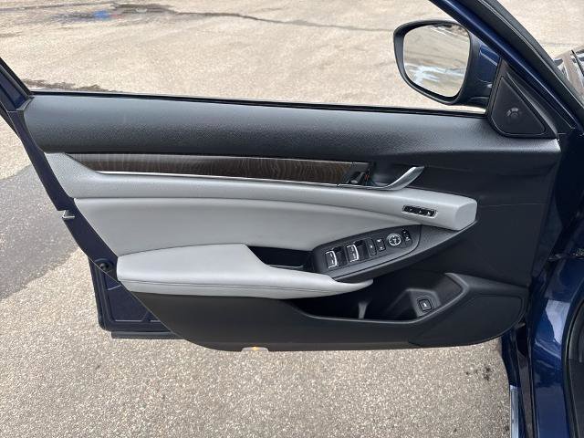 Used 2019 Honda Accord EX-L image 16