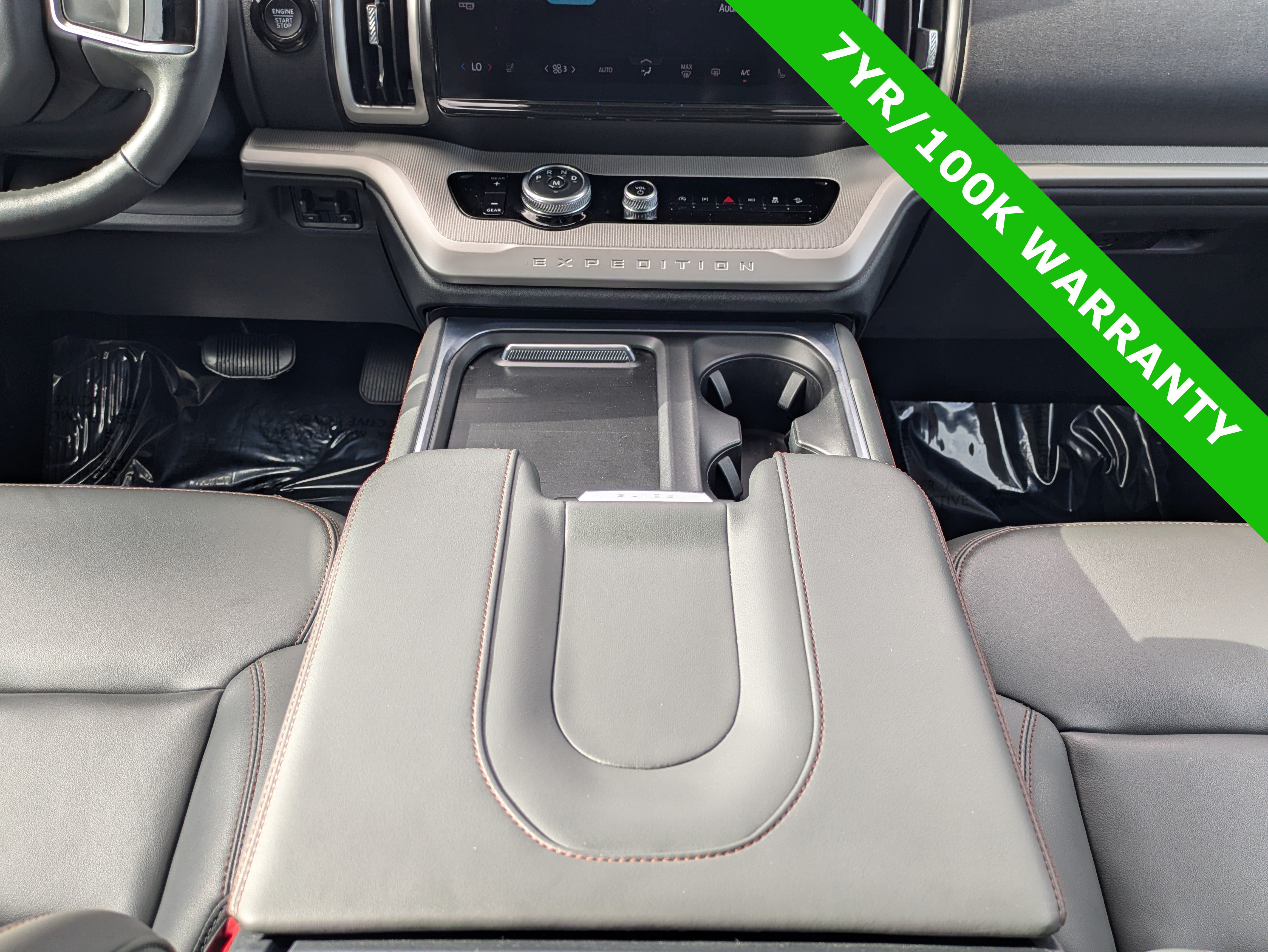 Certified 2025 Ford Expedition Active AWD/4WD image 23