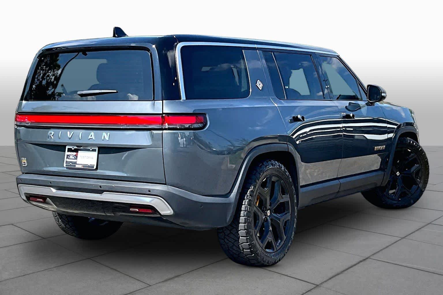 Used 2023 Rivian R1S Adventure Quad AWD/4WD image 12