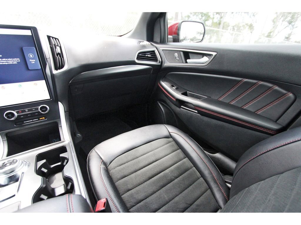 Certified 2023 Ford Edge ST-Line AWD/4WD image 12