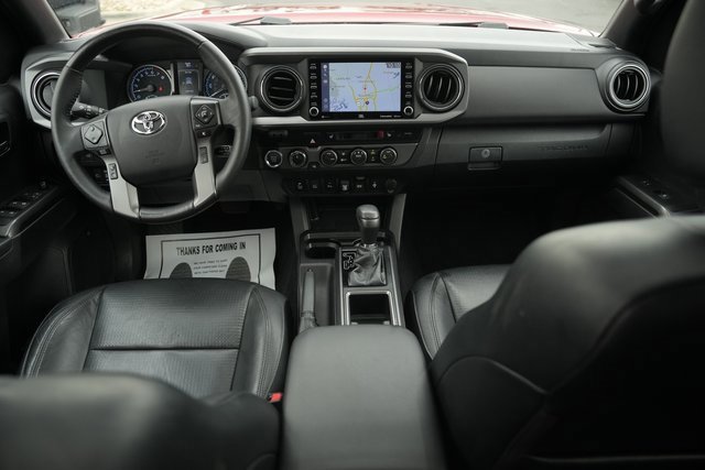 Used 2021 Toyota Tacoma TRD Off-Road image 21