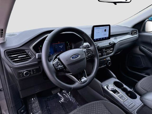 Certified 2024 Ford Escape Active AWD/4WD image 9