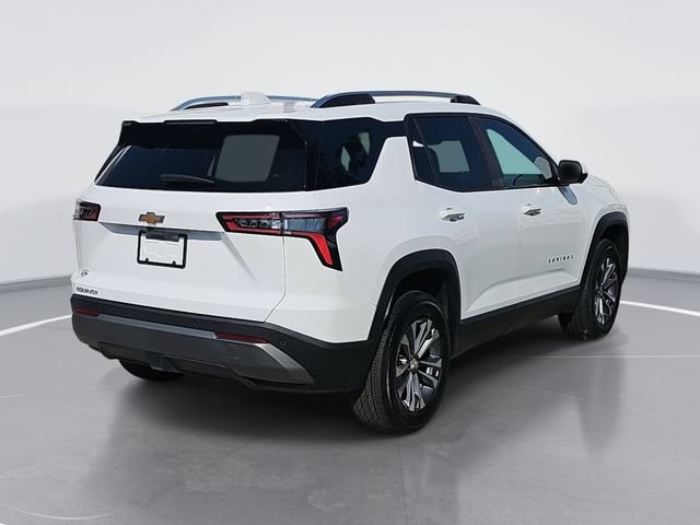 Used 2025 Chevrolet Equinox LT w/ Convenience Package II FWD image 3