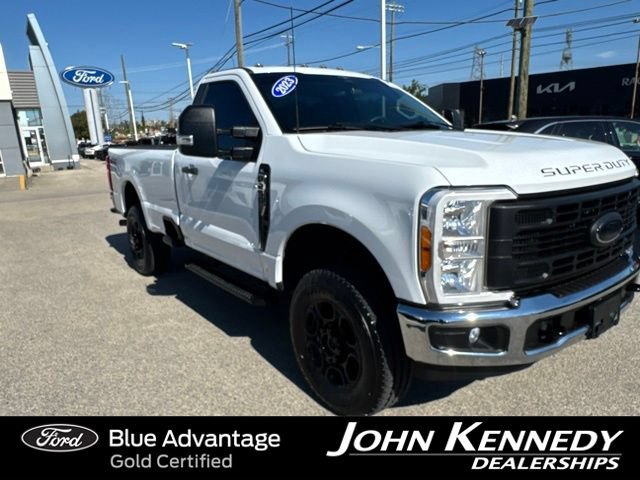Certified 2023 Ford F250 4x4 Regular Cab Super Duty image 23