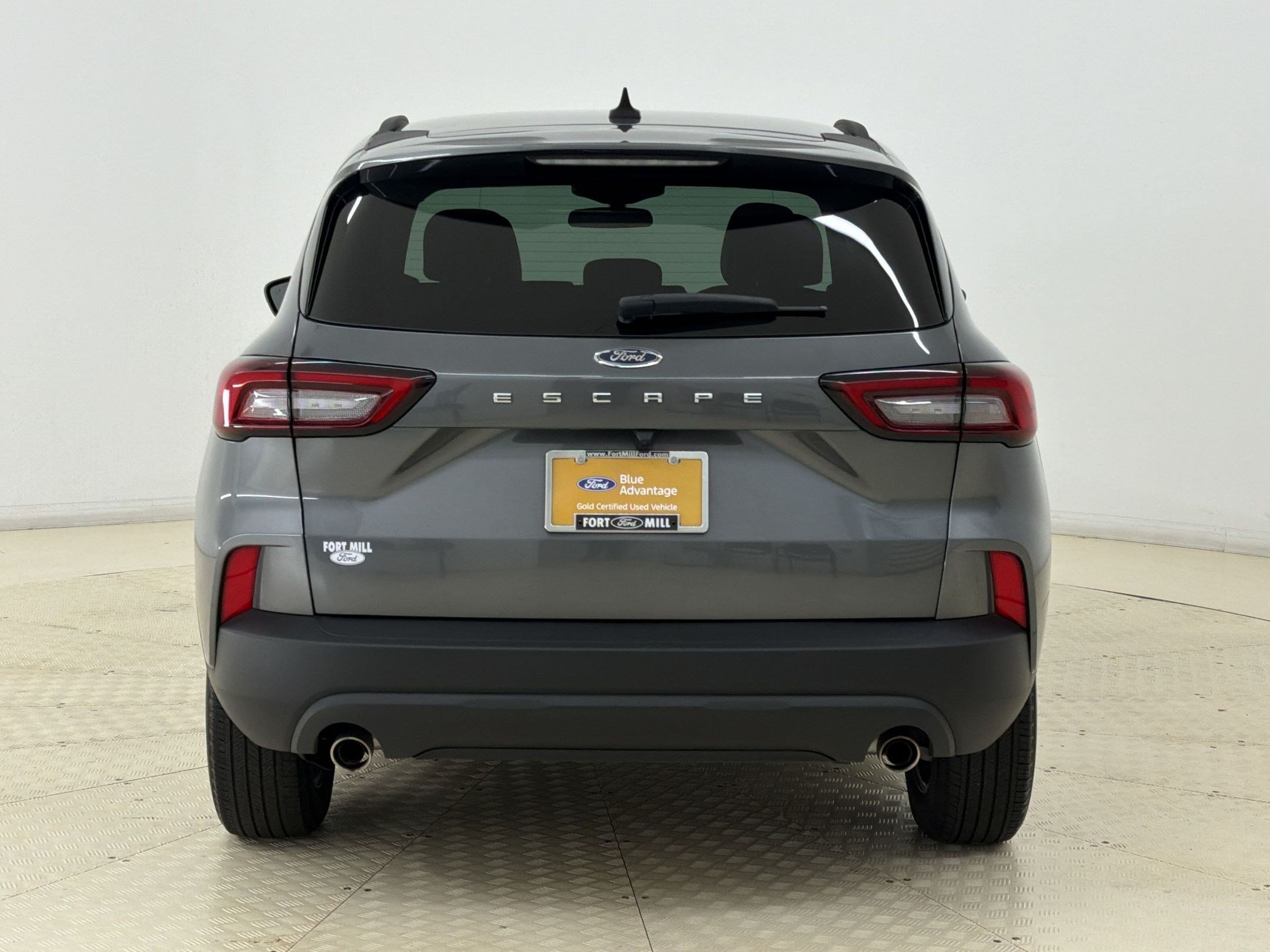 Certified 2025 Ford Escape ST-Line FWD image 10