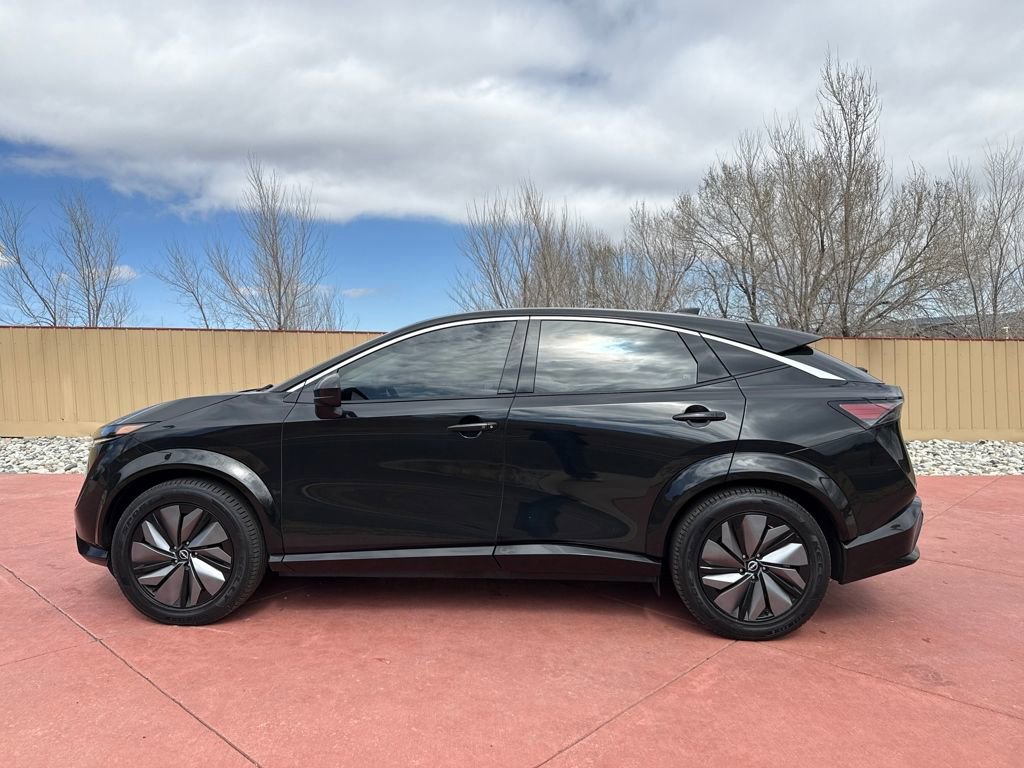 Used 2023 Nissan Ariya FWD image 2