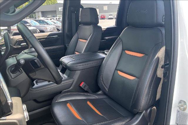 Used 2024 GMC Sierra 2500 AT4 w/ AT4 Premium Plus Package AWD/4WD image 25