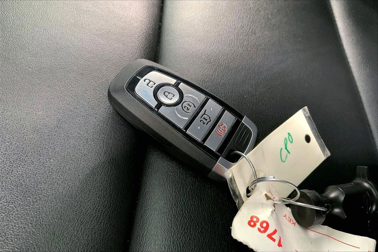 Certified 2024 Ford Explorer XLT w/ Equipment Group 202A image 14