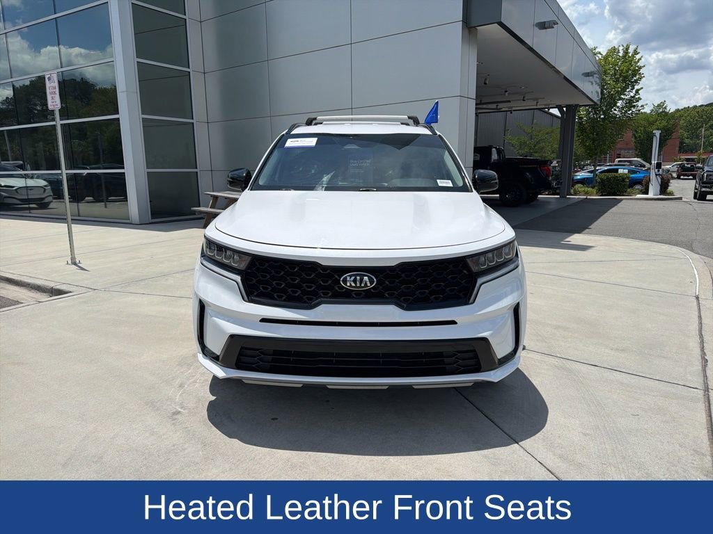 Used 2021 Kia Sorento S FWD image 2