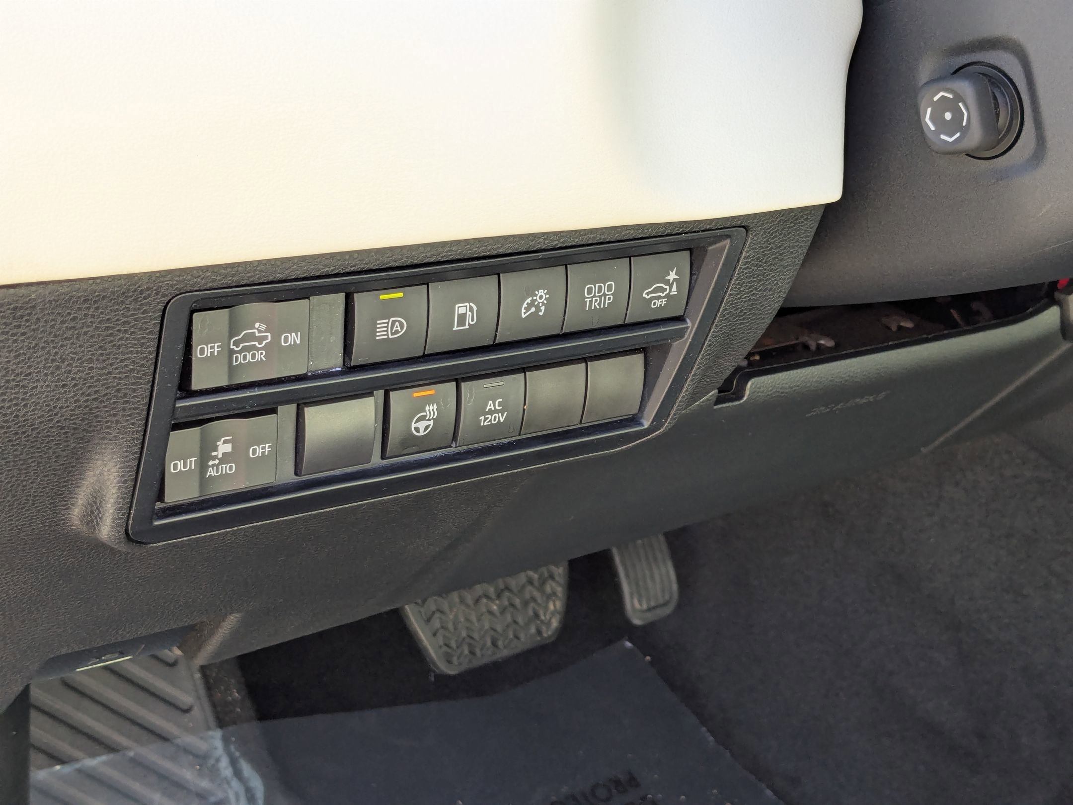 Used 2023 Toyota Tundra Capstone image 16