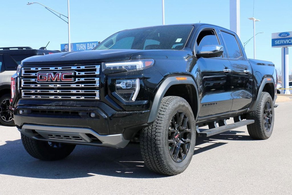 Used 2024 GMC Canyon Denali w/ LPO, Denali Black Edition image 1