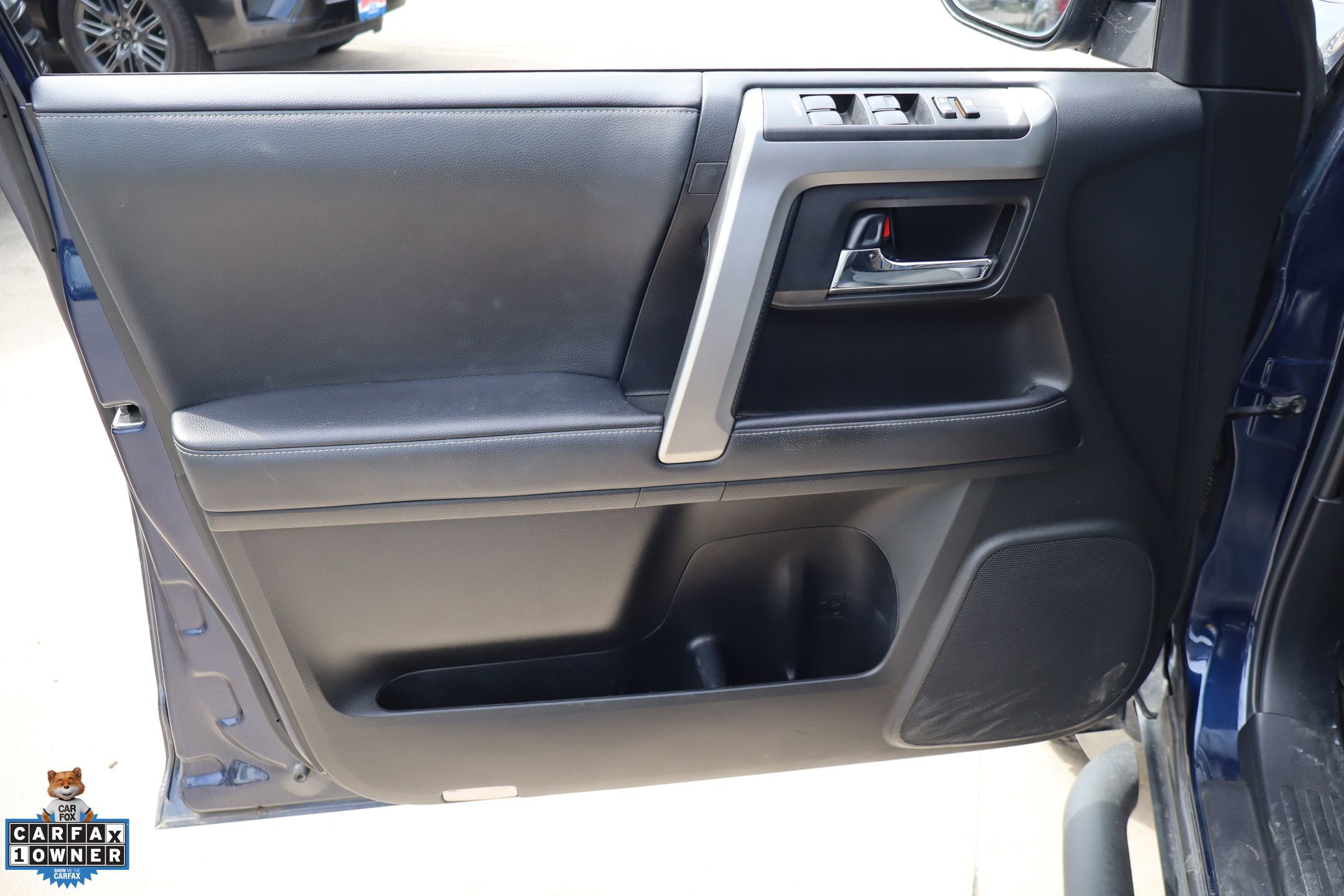 Used 2021 Toyota 4Runner SR5 Premium w/ Moonroof Package AWD/4WD image 12