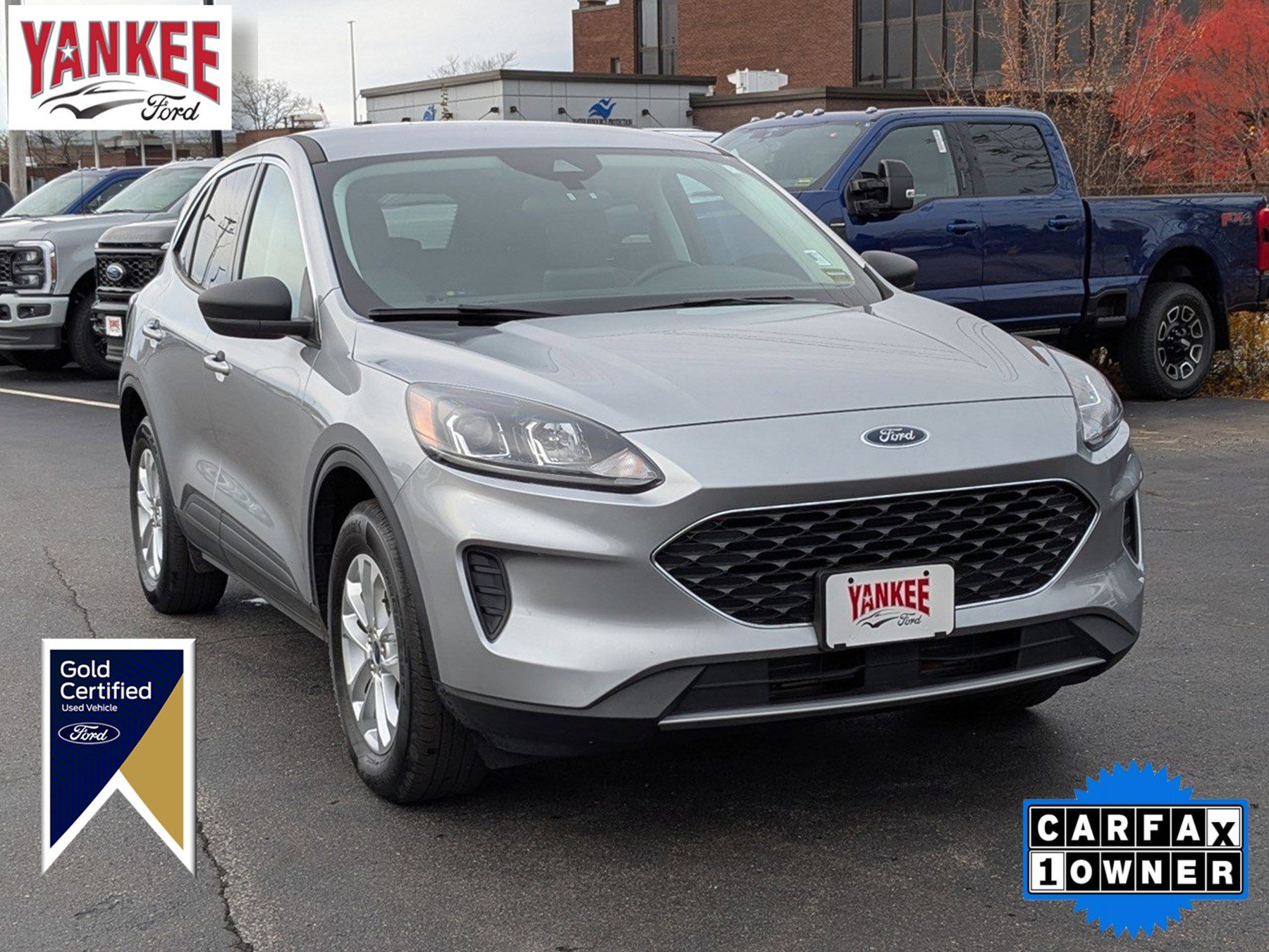 Certified 2022 Ford Escape SE w/ Cold Weather Package
