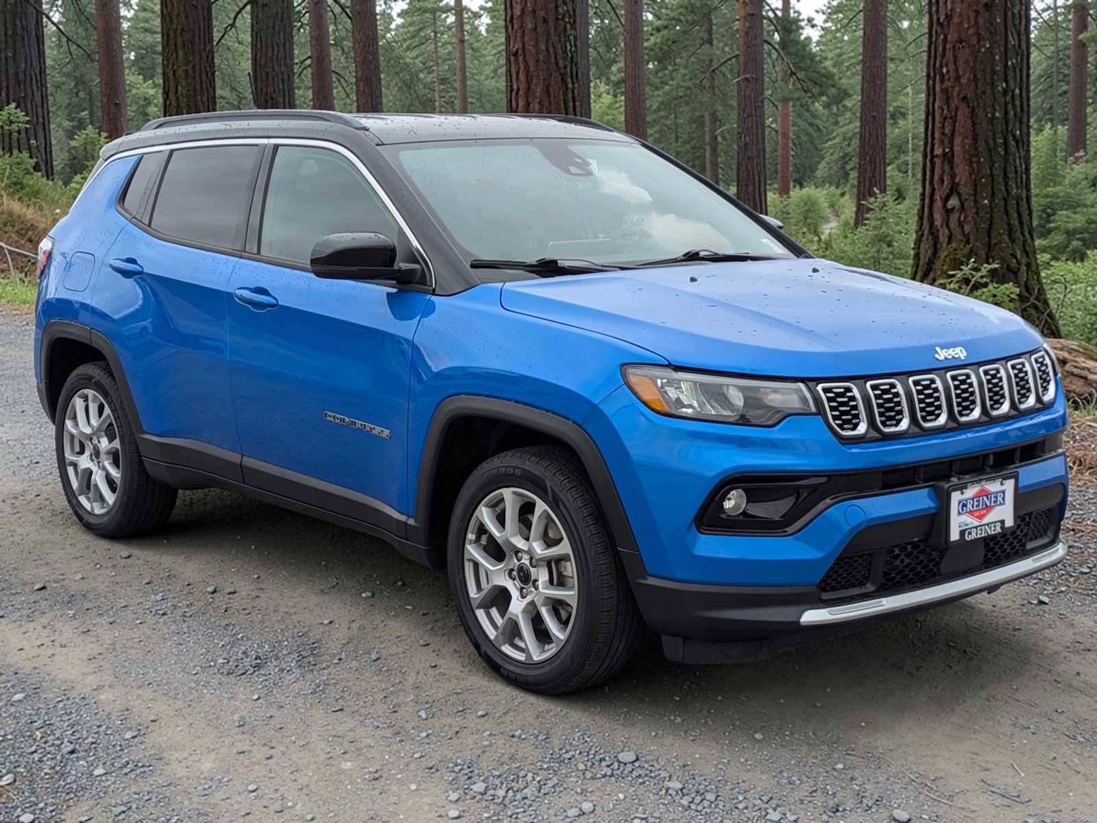 Used 2025 Jeep Compass Limited AWD/4WD image 8