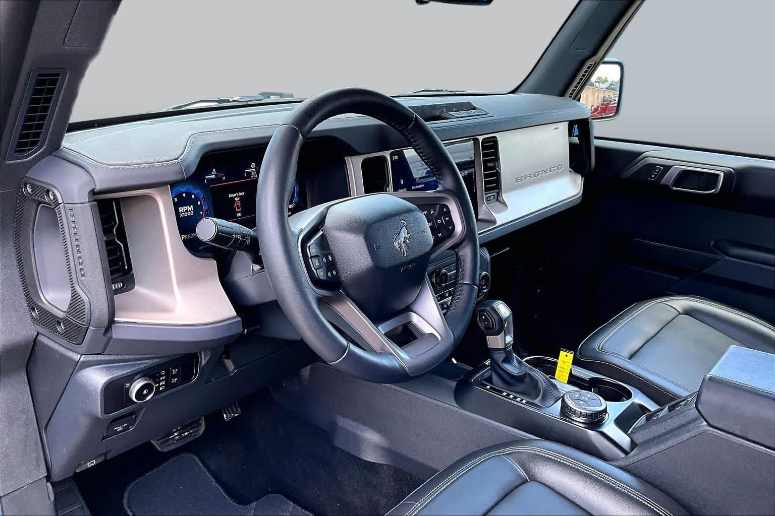Certified 2025 Ford Bronco Outer Banks AWD/4WD image 18