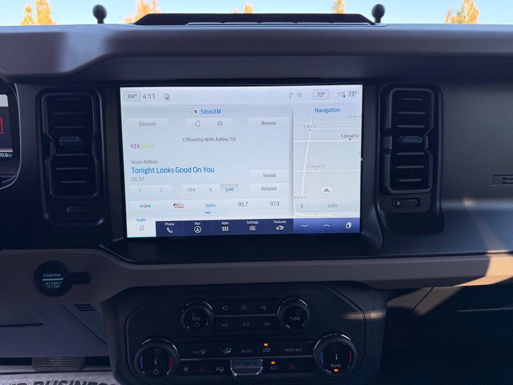 Certified 2022 Ford Bronco Wildtrak AWD/4WD image 17